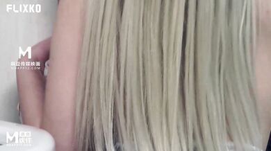 【麻豆传媒】mfk-0064 淫慾爆发的厕所性爱